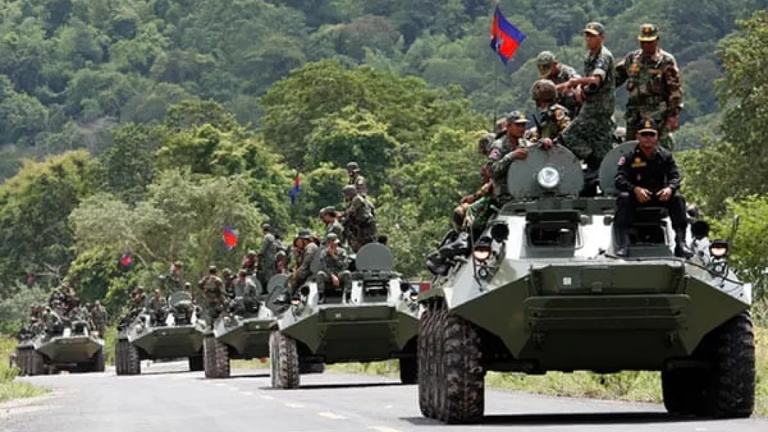 কম্বোডিয়া-থাইল্যান্ড সীমান্ত সংঘর্ষে থাইল্যান্ডে ১৫ জন নিহত, বাস্তুচ্যুত ১.৪ লাখ